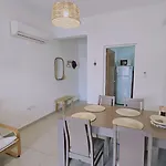 Amphora Apartment *
