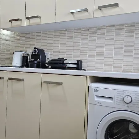 Amphora Ларнака